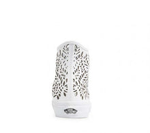 Laden Sie das Bild in den Galerie-Viewer, VANS | SK8-HI DECON (CUTOUT)| LEAVES/WHITE